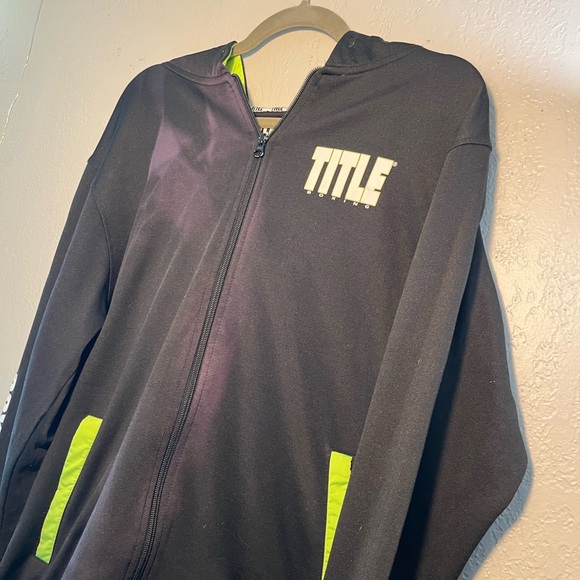 Title Boxing Black Performance Jacket Green Neon Accents Hood Full-Length Zipper - Picture 4 of 11